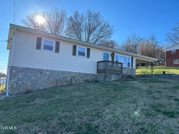$299,900 | 211 Linda Street, Greeneville, TN 37743