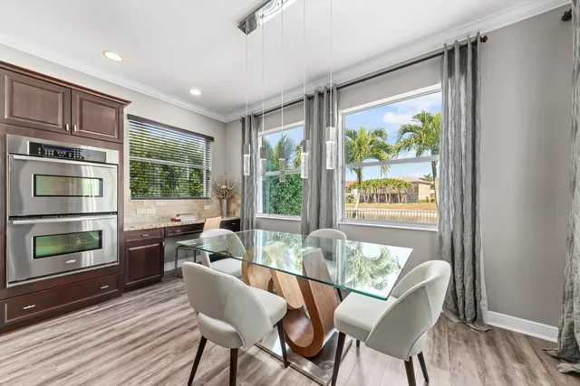 $1,000,000 | 9724 Phipps Lane, Wellington, FL 33414