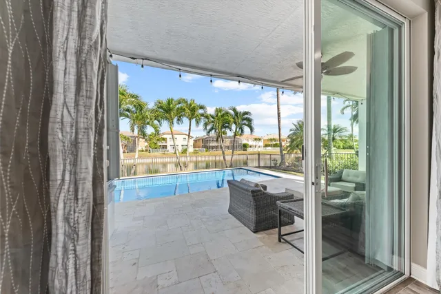 $1,000,000 | 9724 Phipps Lane, Wellington, FL 33414