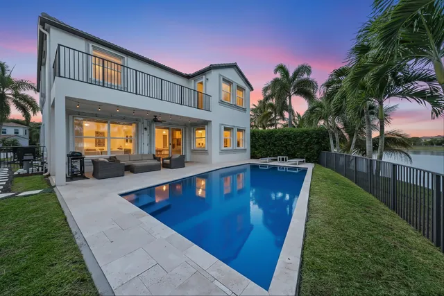 $1,000,000 | 9724 Phipps Lane, Wellington, FL 33414