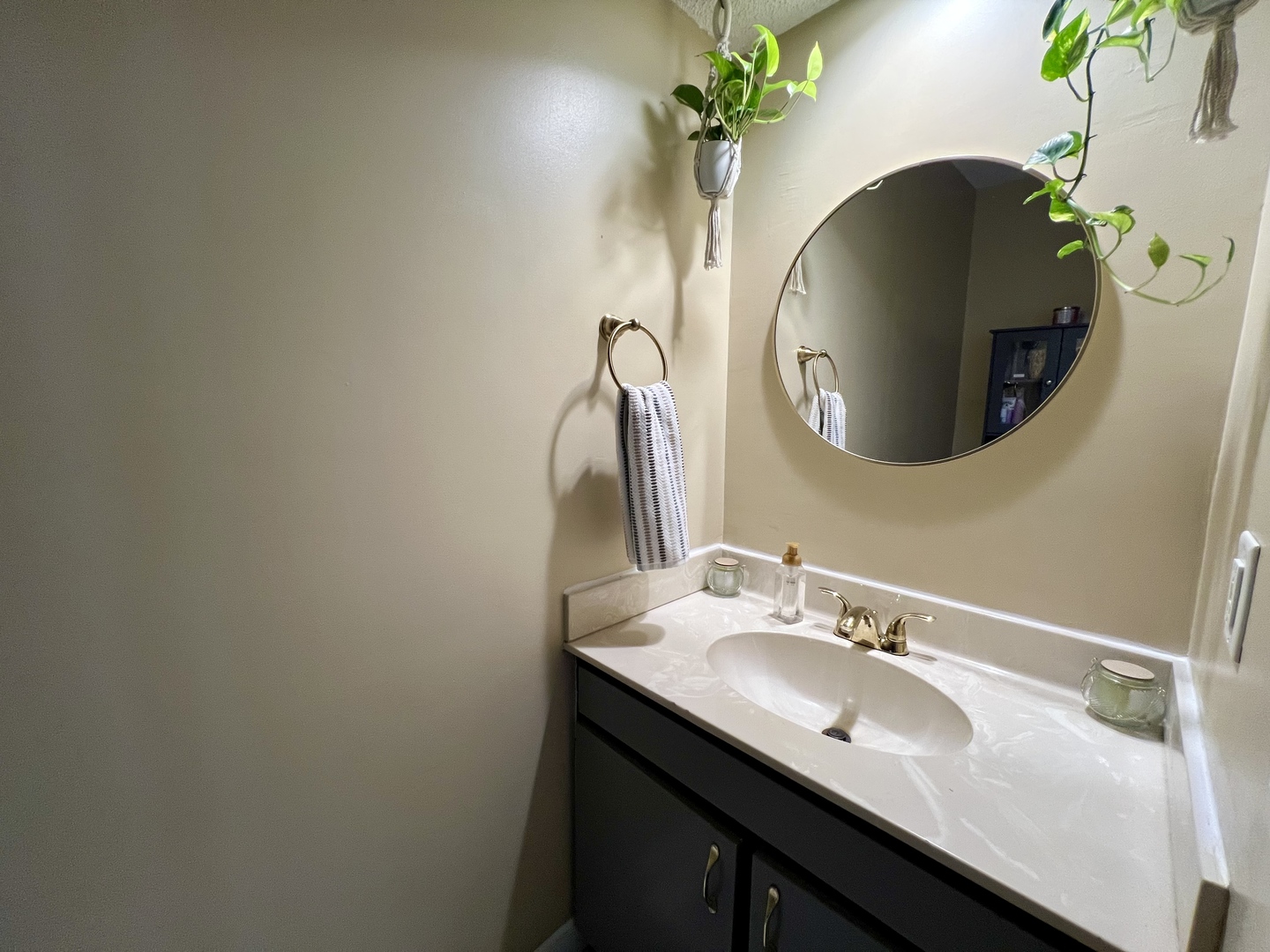 803 Irvine Road, Unit 803 Champaign, IL 61822 - Photo 14 of 38