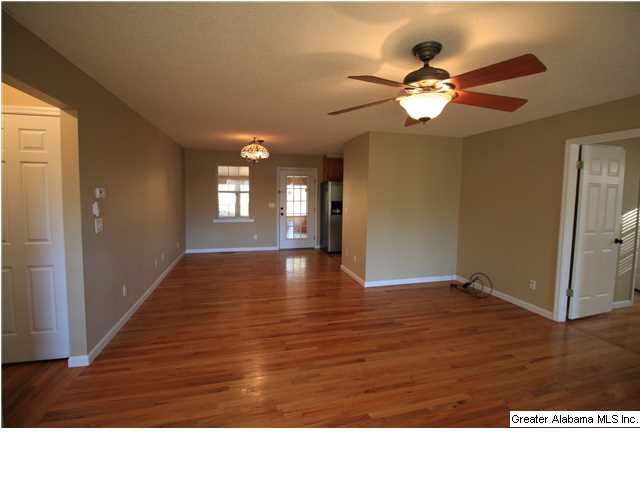 178 Ridgewood Drive Hayden, AL 35079 - Photo 11 of 24