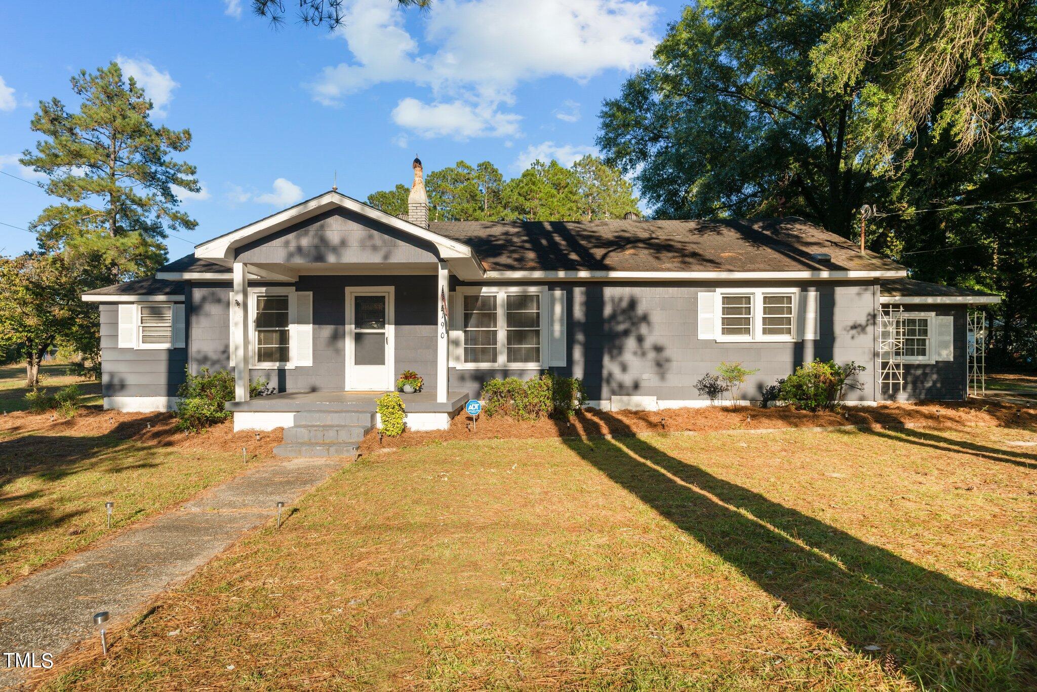 190 Scrub Oak Road Elizabethtown, NC 28337 - Photo 1 of 36 8-web-or-mls-DSC03080