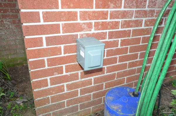 $399,900 | 6475 Chestnut Road, Molino, FL 32577