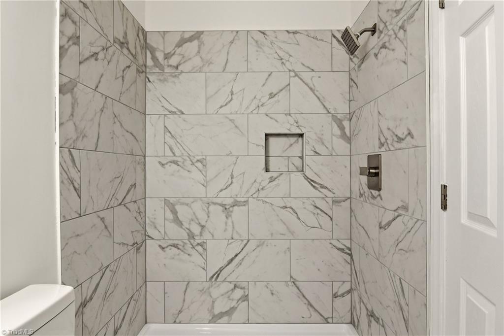 4217 Chilton Way High Point, NC 27265 - Photo 21 of 33