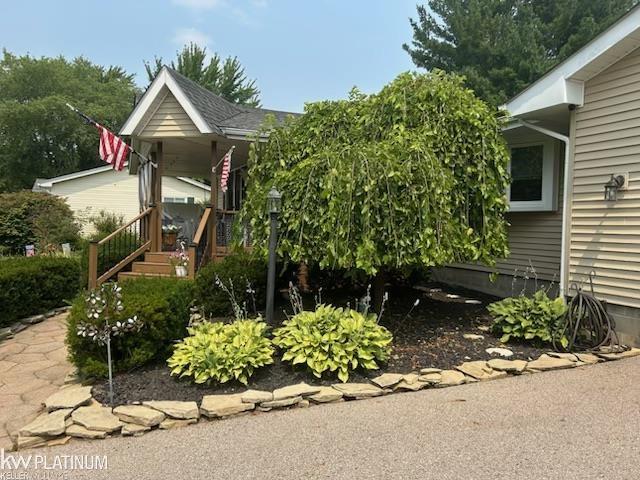 3230 Range Road Port Huron, MI 48060 - Photo 3 of 42 50194454-454942b7-664d-4921-b178-e684e7037e60.JPG