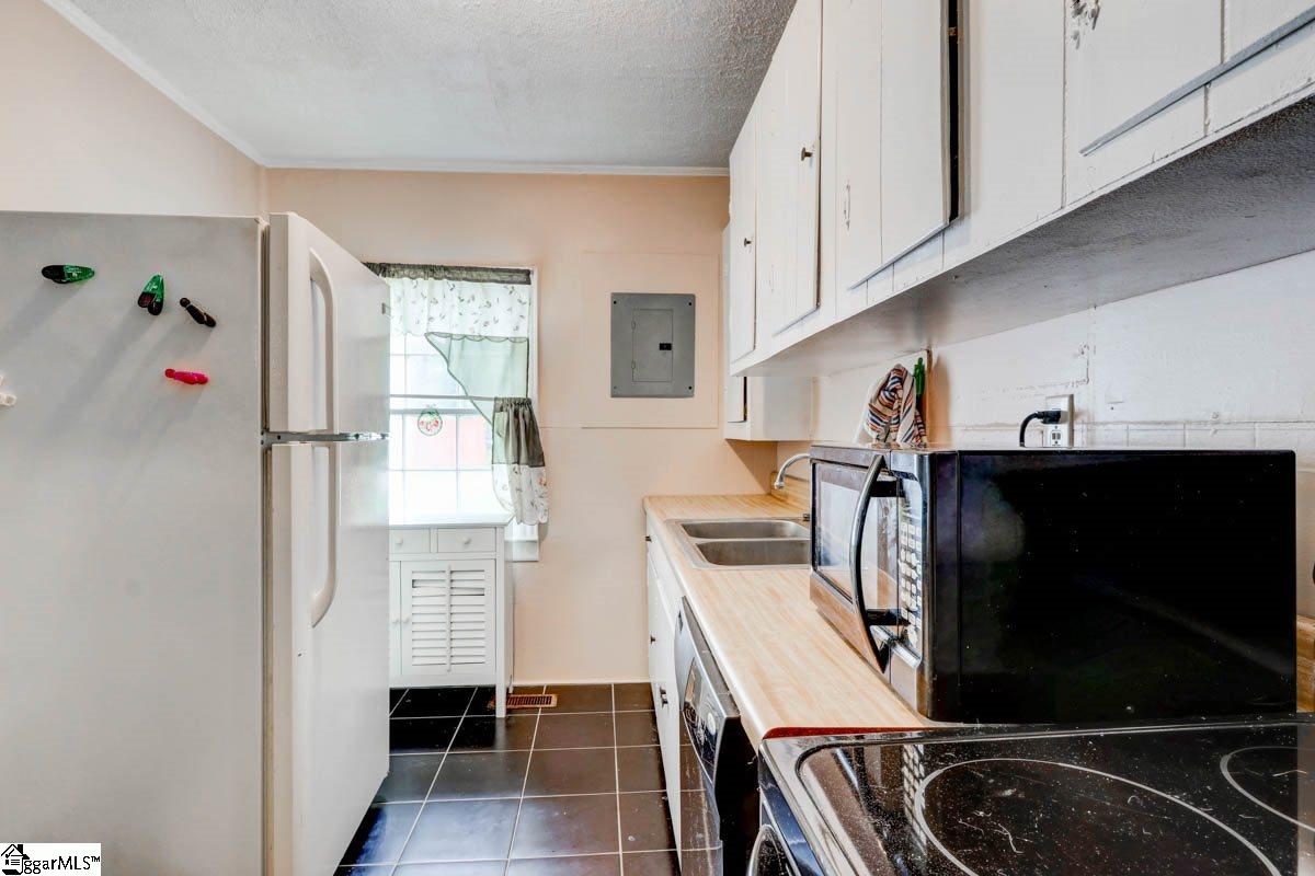 105 Kluge Road Greer, SC 29650 - Photo 20 of 23 Gallery Image 20