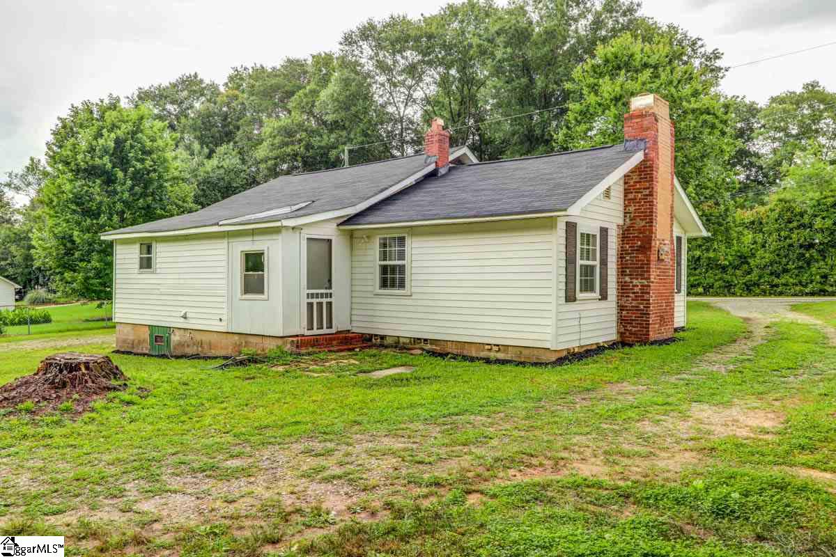 105 Kluge Road Greer, SC 29650 - Photo 6 of 23 Gallery Image 6