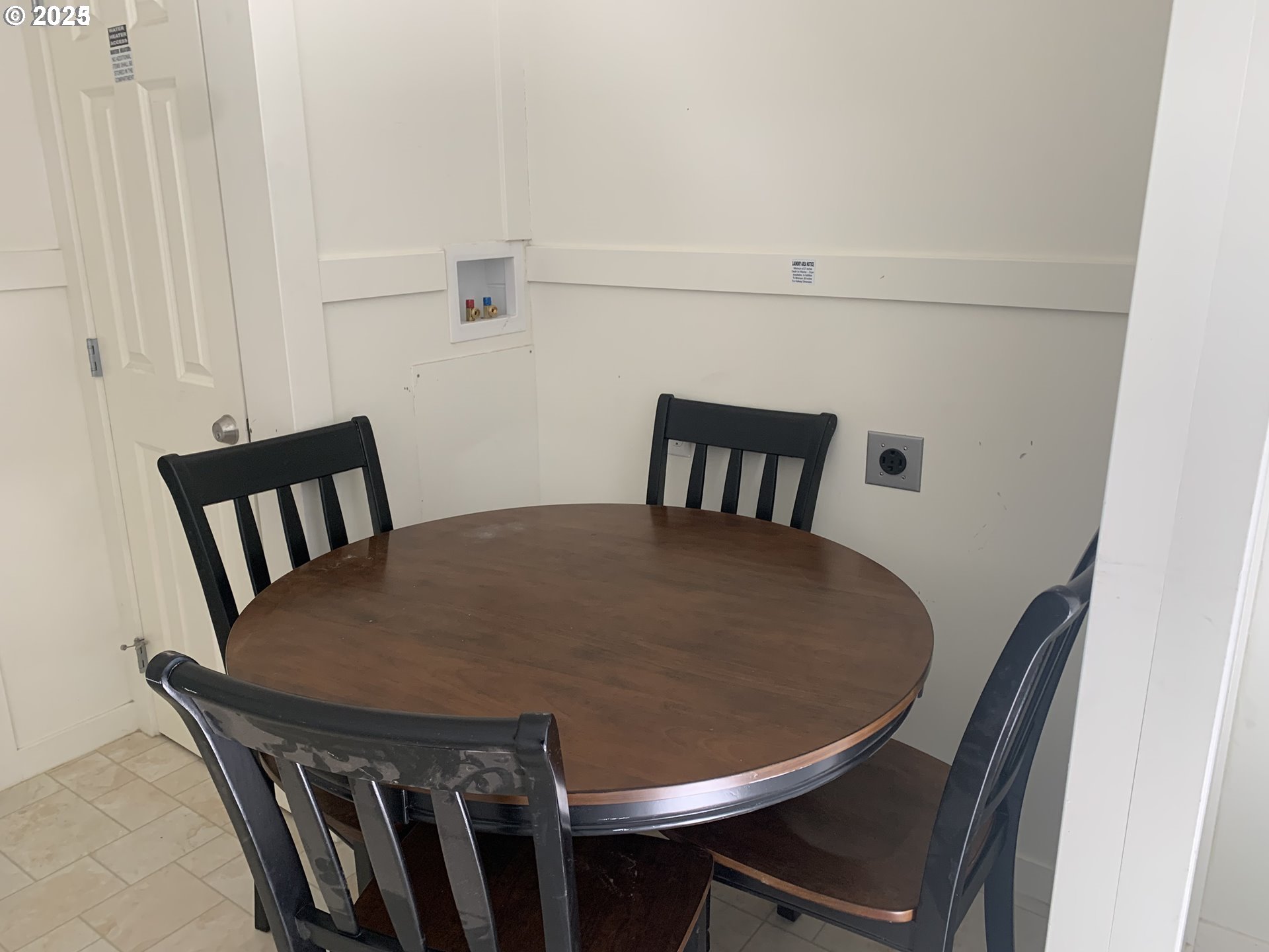 334 East 5th Avenue Riddle, OR 97469 - Photo 5 of 5