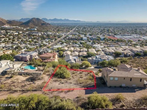 $286,000 | 12846 North Nancy Jane Lane, Unit 4, Phoenix, AZ 85022