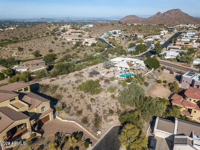 $286,000 | 12846 North Nancy Jane Lane, Unit 4, Phoenix, AZ 85022