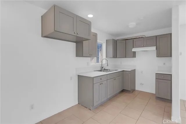 $769,900 | 1301 Pacific Coast Highway, Wilmington, CA 90744