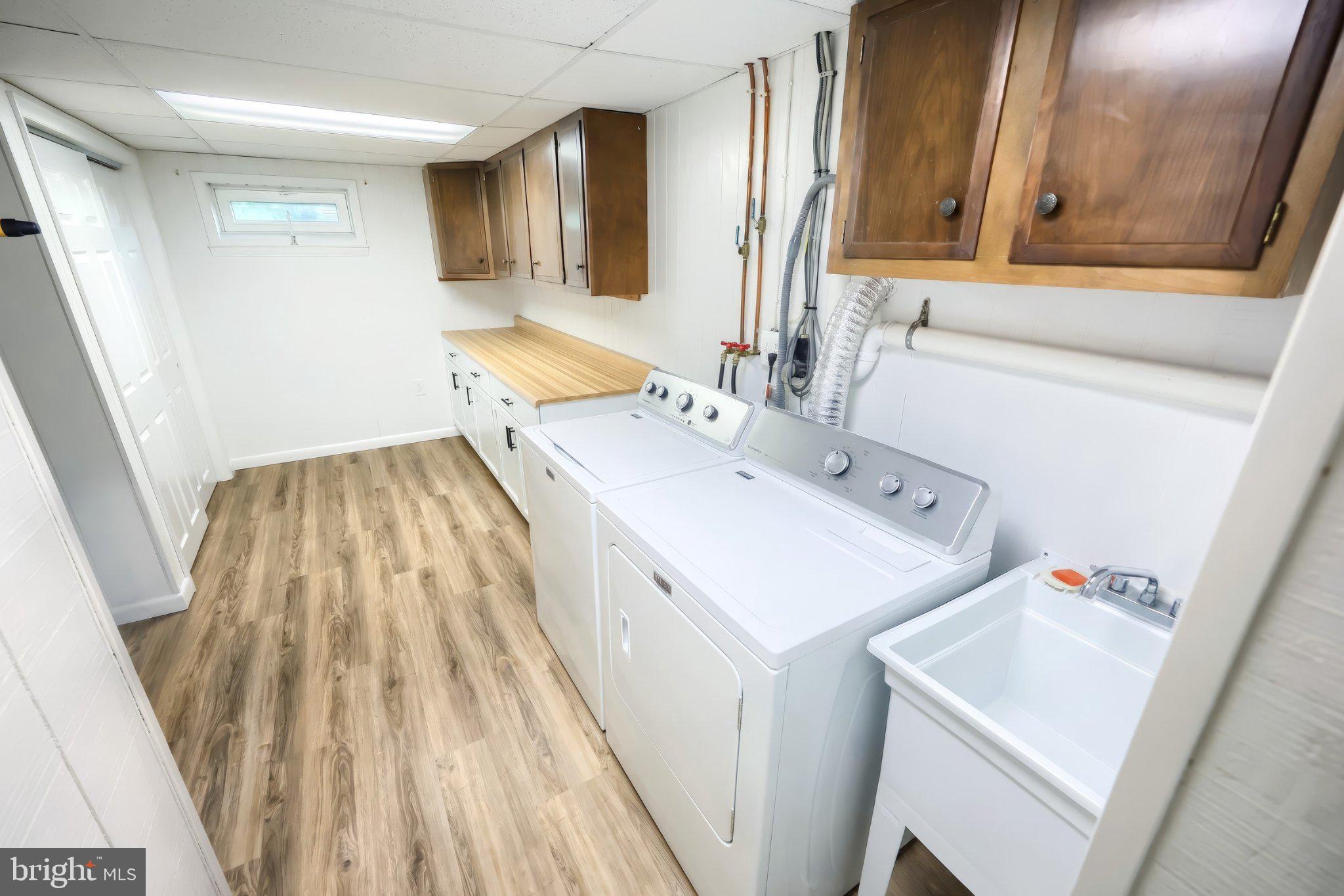 468 Fairview Drive Hanover, PA 17331 - Photo 39 of 42 Bright and functional laundry space.