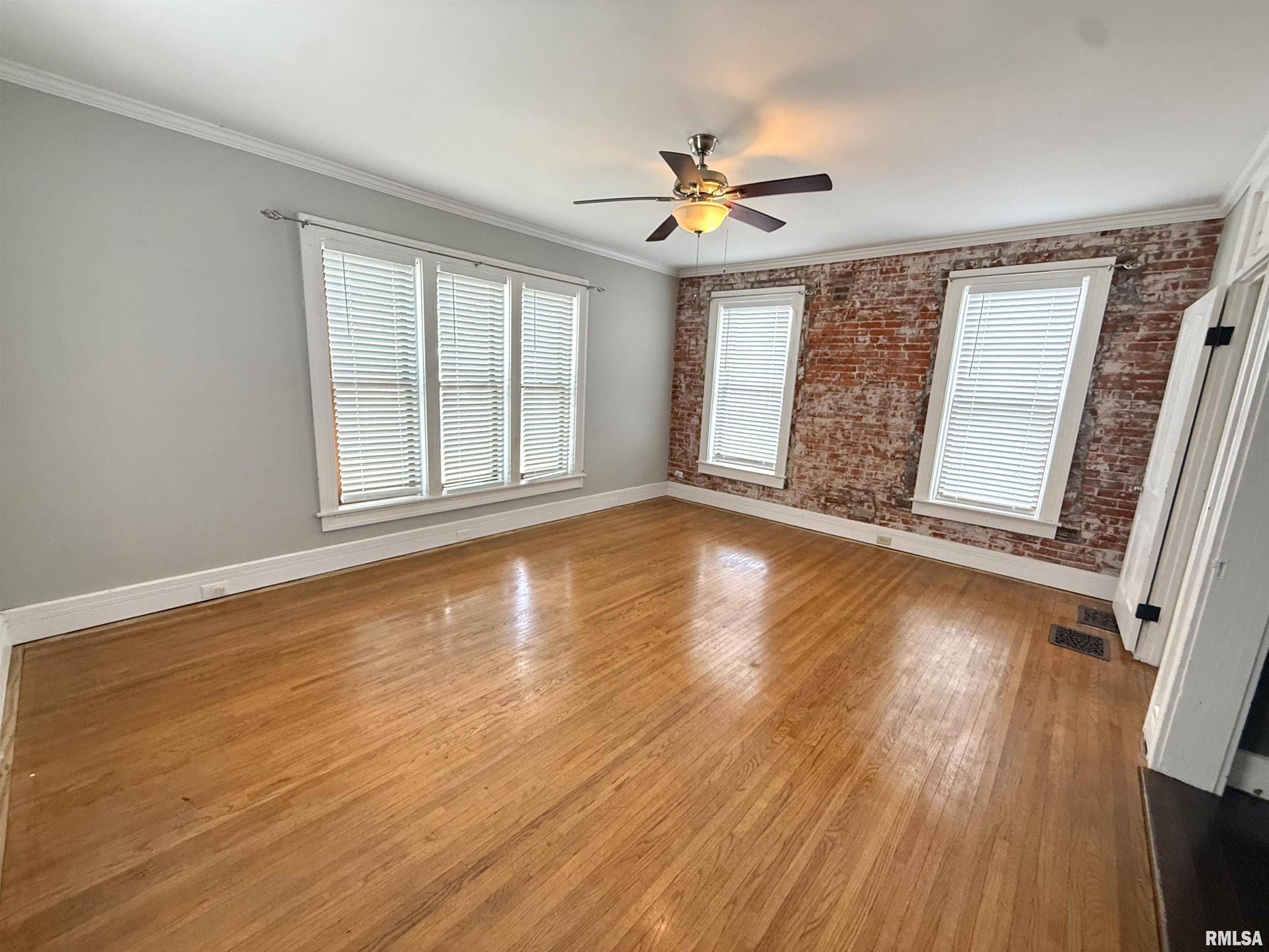 1329 Spring Street Quincy, IL 62301 - Photo 21 of 33