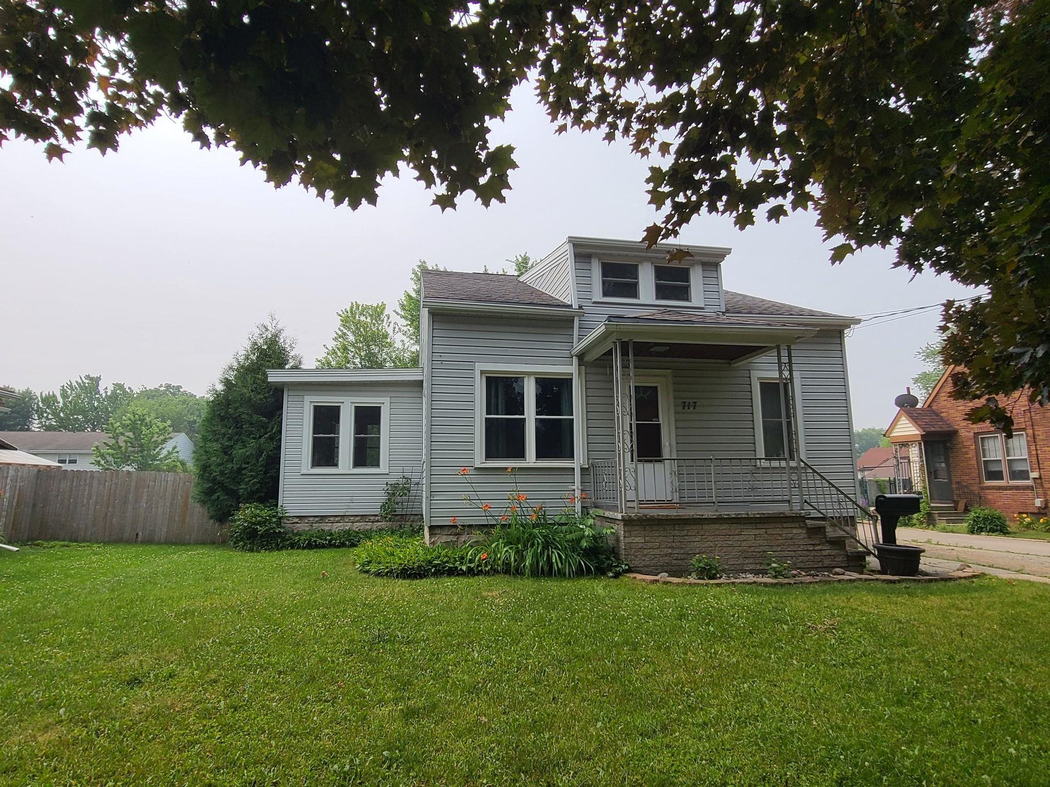 717 1st Street Menasha, WI 54952 - Photo 1 of 1