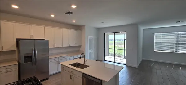 $6,000 | 5310 Calypso Court, Bradenton, FL 34211