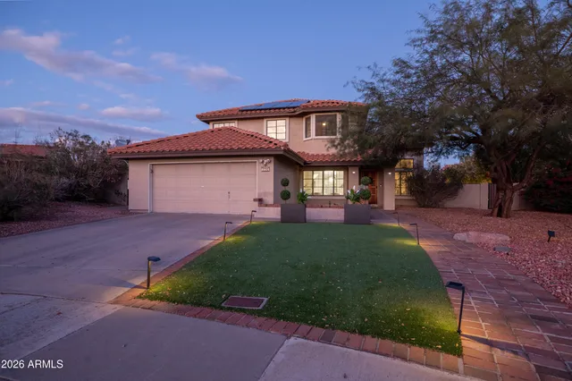 $725,000 | 3912 East Shannon Street, Phoenix, AZ 85044