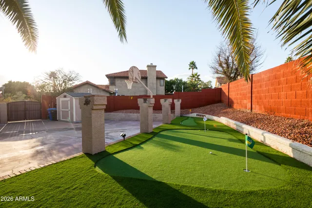 $725,000 | 3912 East Shannon Street, Phoenix, AZ 85044