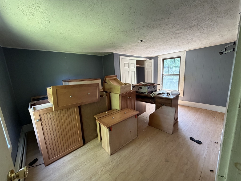101 Howe Street East Brookfield, MA 01515 - Photo 11 of 19