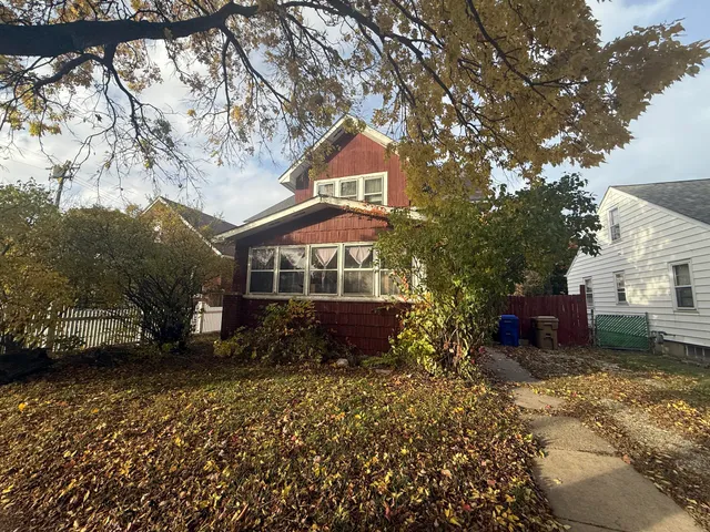 $150,000 | 2220 75th Street, Kenosha, WI 53143