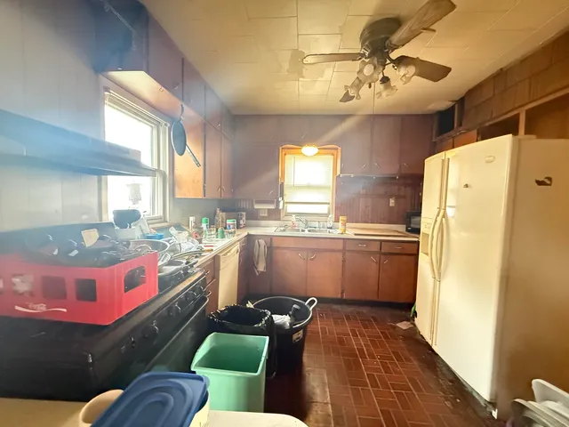 $150,000 | 2220 75th Street, Kenosha, WI 53143