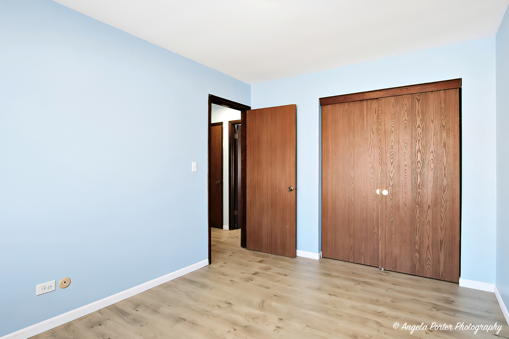 831 Washington Street, Unit 2 Woodstock, IL 60098 - Photo 13 of 16