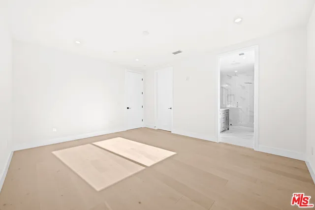 an empty room with an entryway
