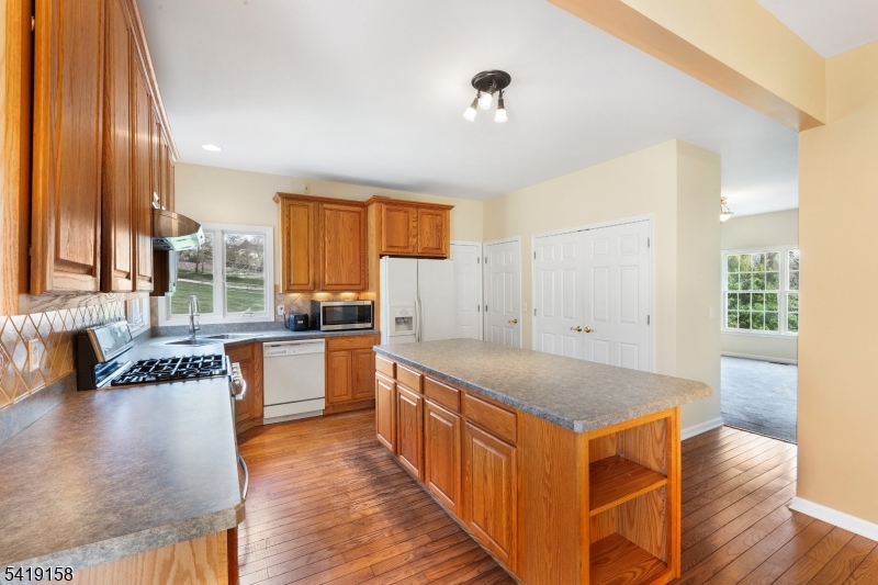 59 Petersburg Road Hackettstown, NJ 07840 - Photo 7 of 26