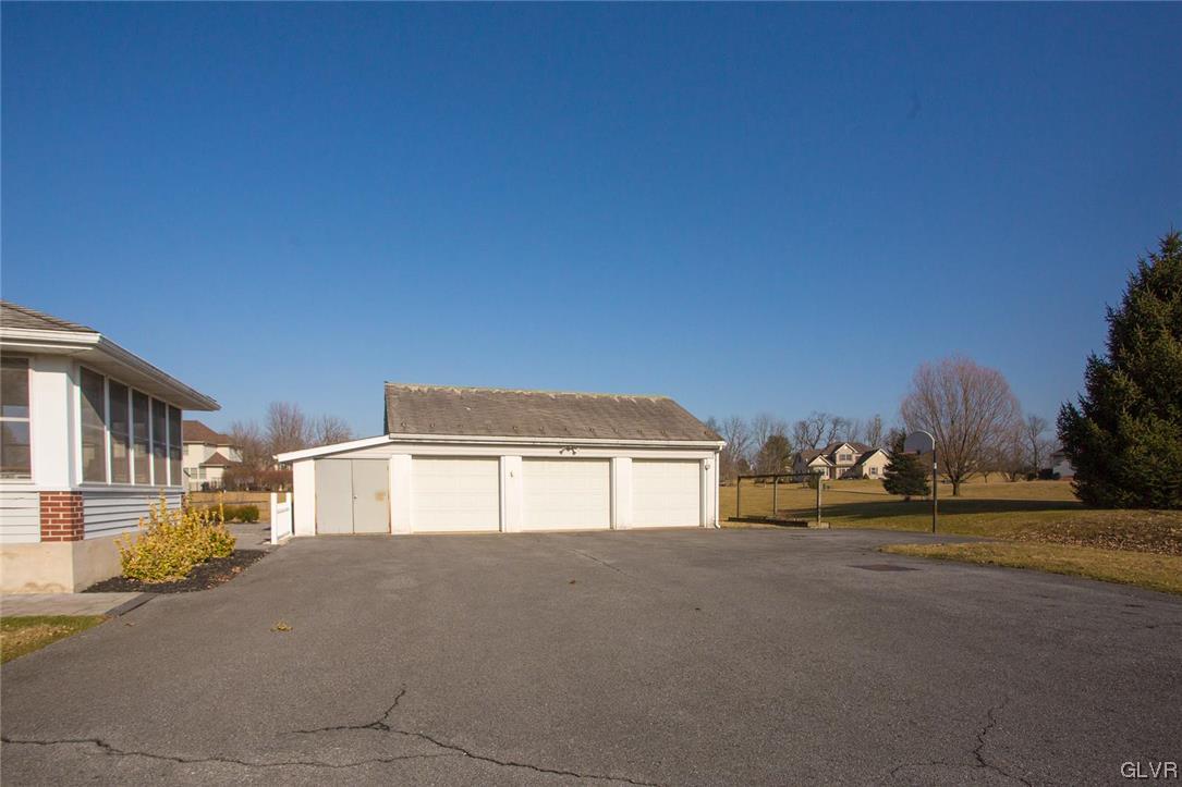 4259 Newburg Road Bethlehem, PA 18020 - Photo 25 of 28 Gallery Image 25