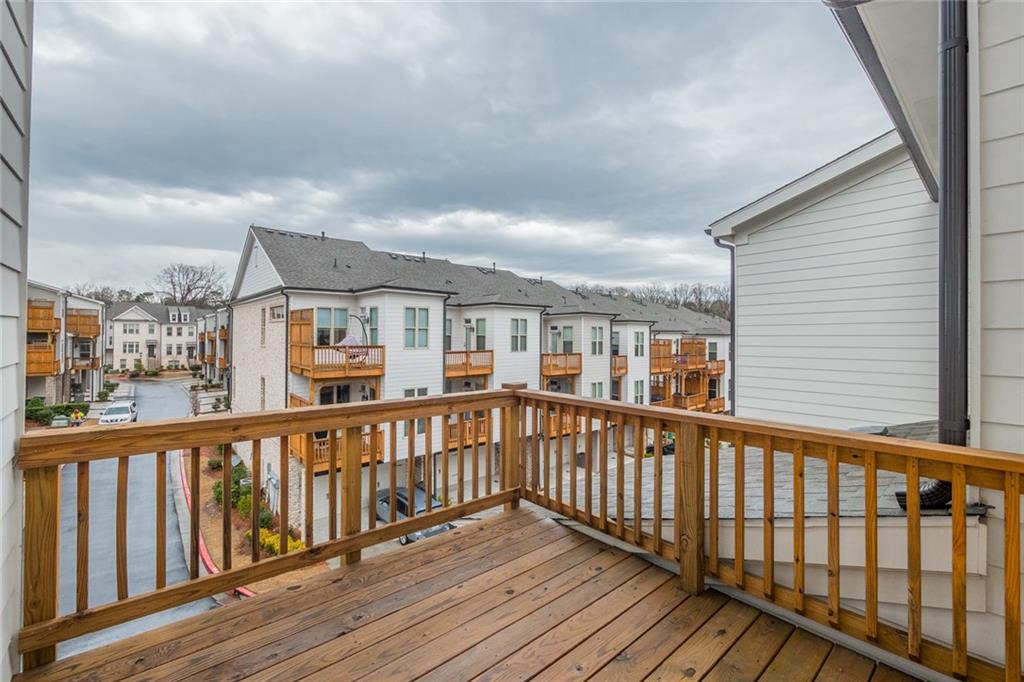 4216 Deming Circle Atlanta, GA 30342 - Photo 14 of 25