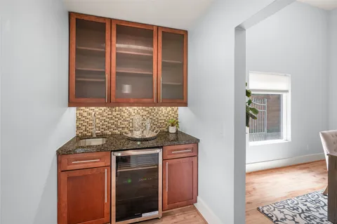 $1,290,000 | 4606 Staunton Street, Houston, TX 77027