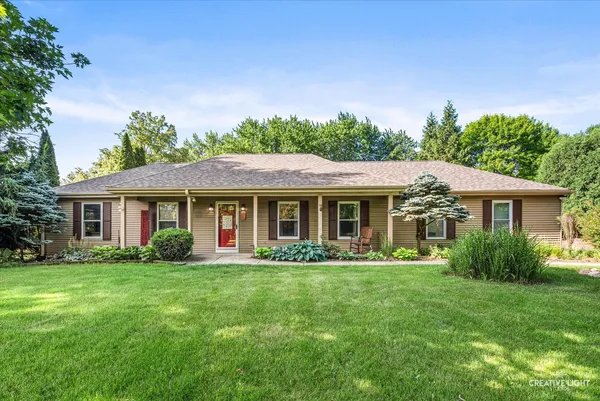 $550,000 | 44-w043 Fox Wilds Drive, St. Charles, IL 60175