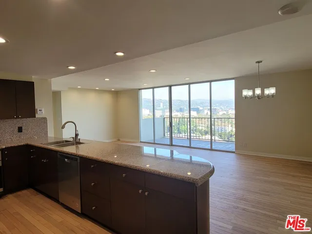 $5,200 | 2160 Century Park East, Unit 1202, Los Angeles, CA 90067