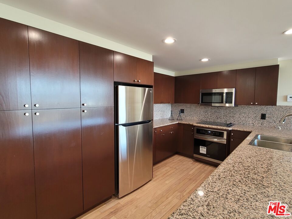 2160 Century Park East, Unit 1202 Los Angeles, CA 90067 - Photo 6 of 30