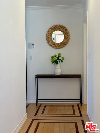 $1,199,900 | 914 Lincoln Boulevard, Unit 301, Santa Monica, CA 90403