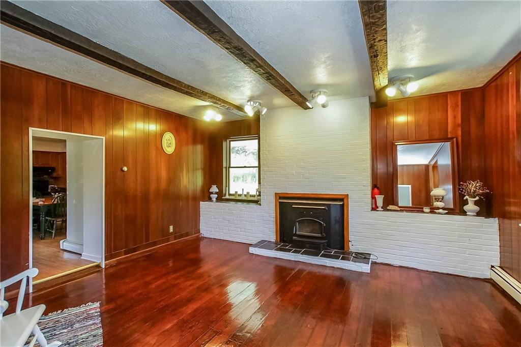 229 Thompson 1 Road Adah, PA 15410 - Photo 4 of 22 Gallery Image 4