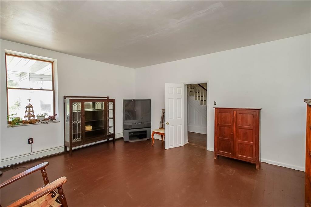 229 Thompson 1 Road Adah, PA 15410 - Photo 7 of 22 Gallery Image 7