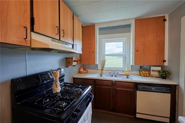 $168,900 | 6559 Rte 119 Highway North, Marion Center, PA 15759