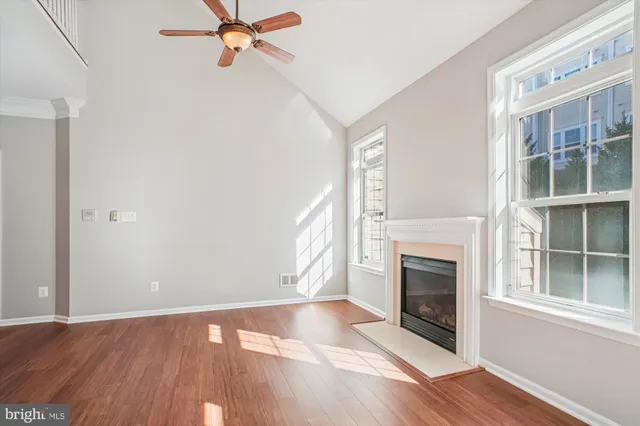 $865,000 | 20763 Crescent Pointe Place, Ashburn, VA 20147