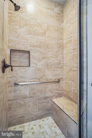 $865,000 | 20763 Crescent Pointe Place, Ashburn, VA 20147