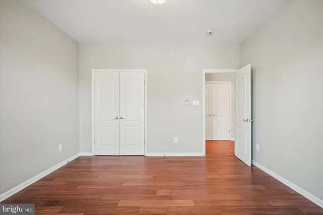 $865,000 | 20763 Crescent Pointe Place, Ashburn, VA 20147