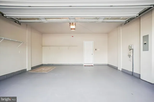 $865,000 | 20763 Crescent Pointe Place, Ashburn, VA 20147