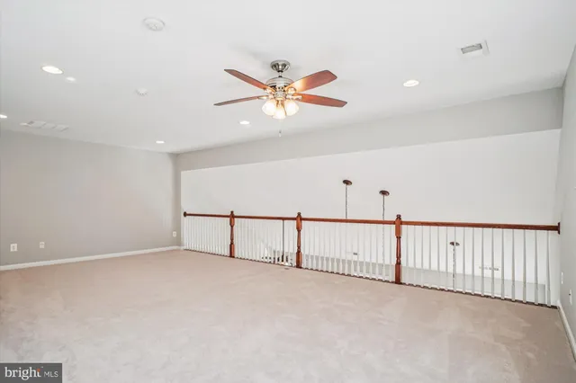 $865,000 | 20763 Crescent Pointe Place, Ashburn, VA 20147