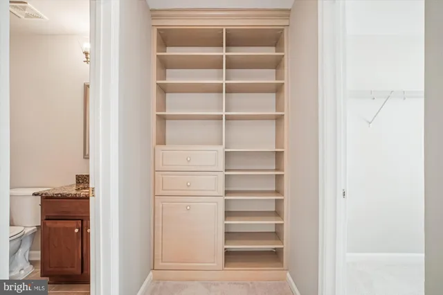 $865,000 | 20763 Crescent Pointe Place, Ashburn, VA 20147