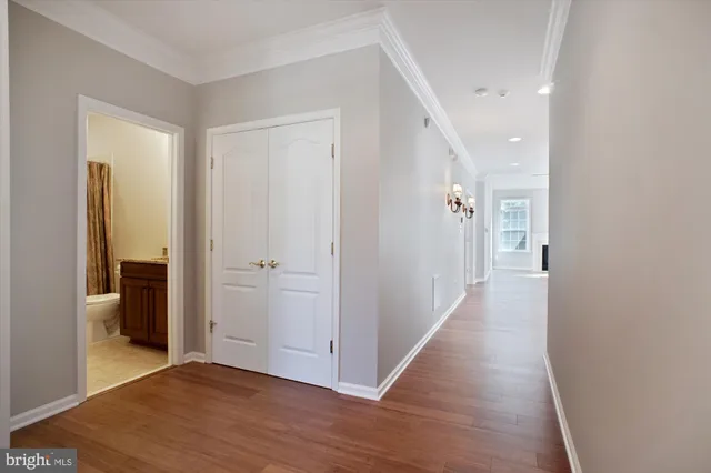 $865,000 | 20763 Crescent Pointe Place, Ashburn, VA 20147