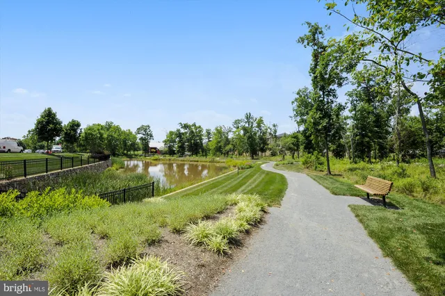 $865,000 | 20763 Crescent Pointe Place, Ashburn, VA 20147