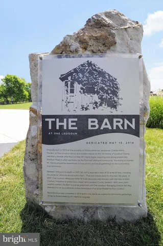 $865,000 | 20763 Crescent Pointe Place, Ashburn, VA 20147