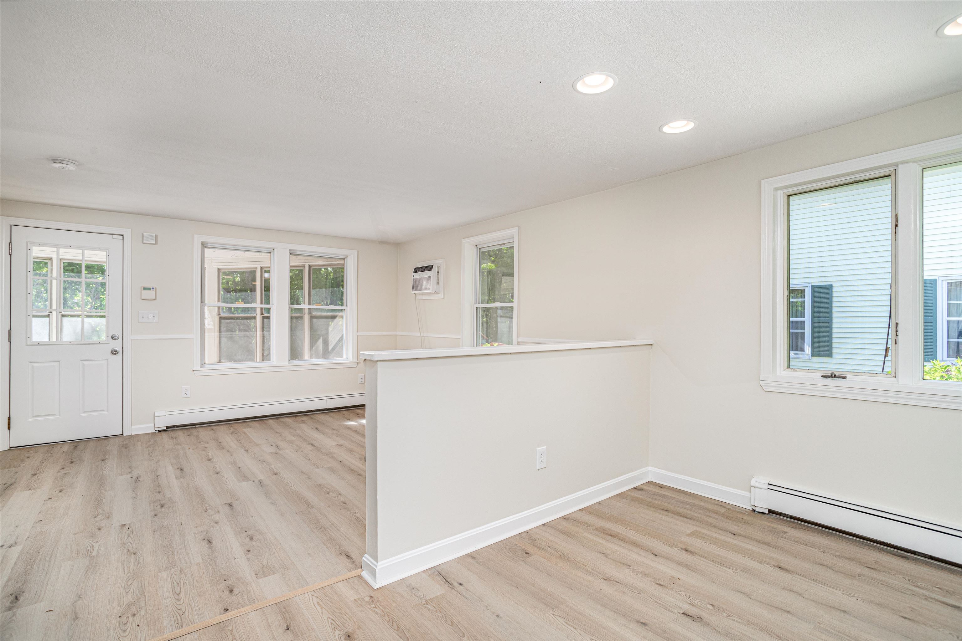 3 Tuttle Court Rochester, NH 03839 - Photo 11 of 18