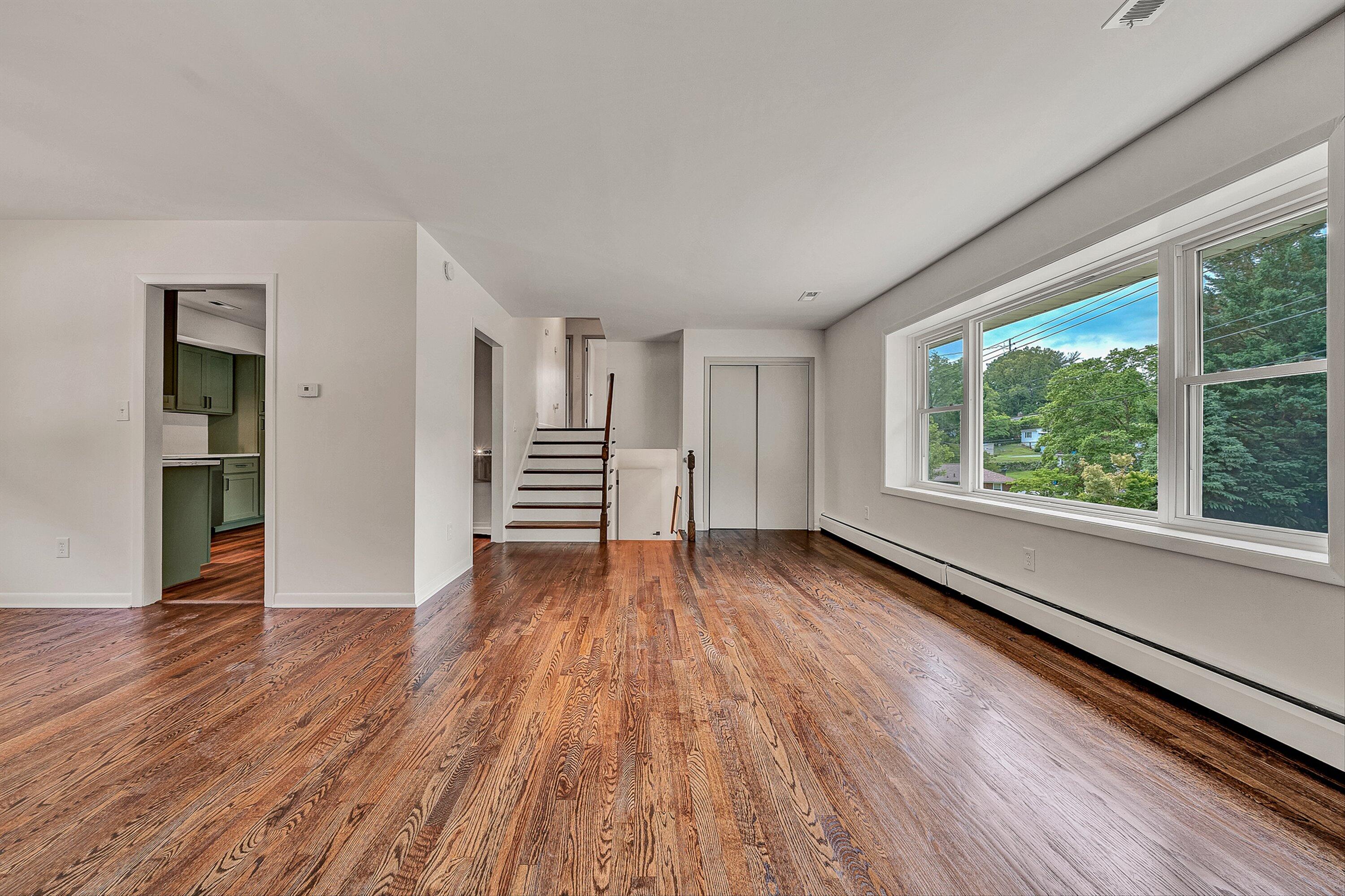 1121 Welch Road Southwest Roanoke, VA 24015 - Photo 7 of 38 07-VM-01185