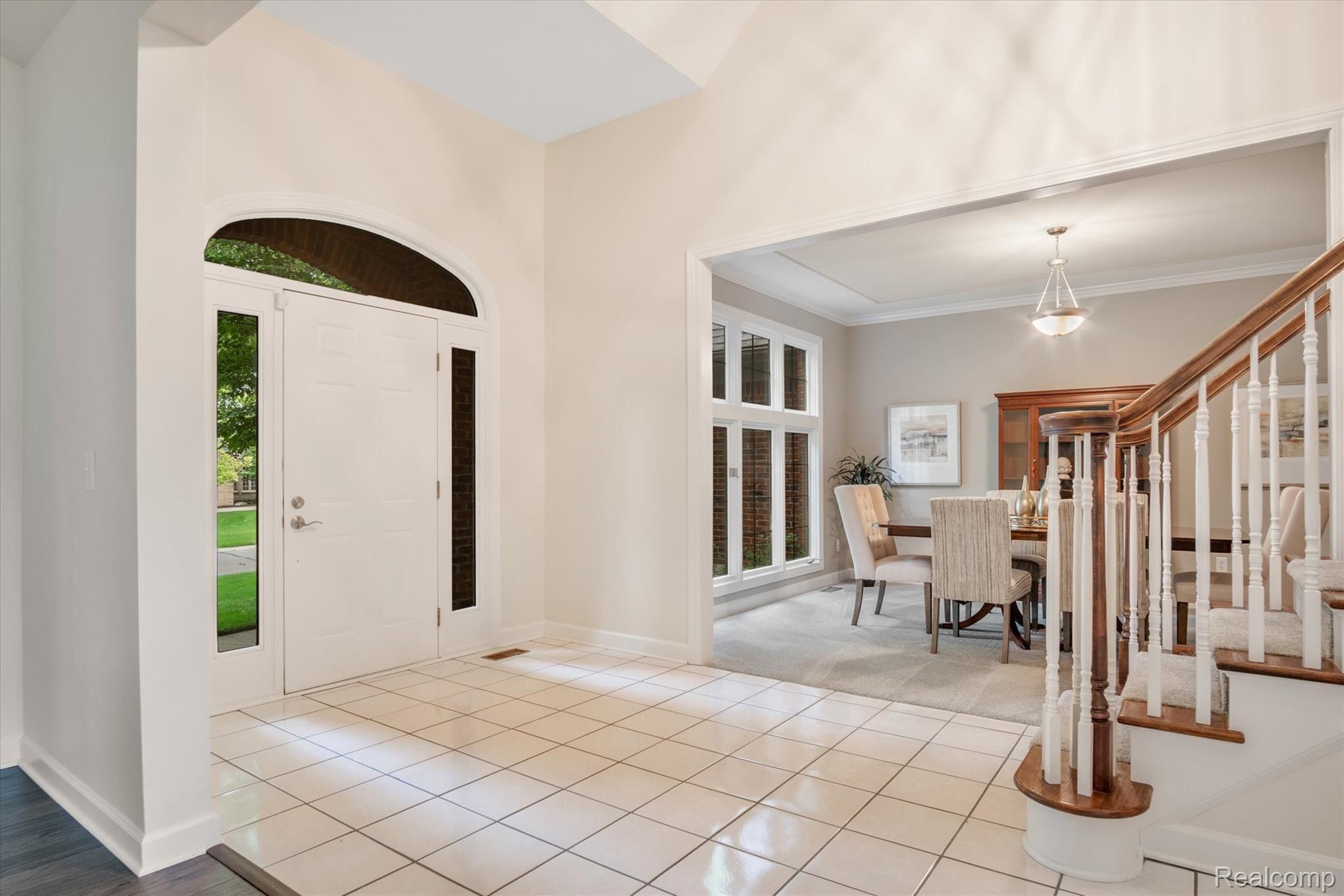 1806 Skyline Drive Rochester, MI 48306 - Photo 6 of 62 08-1806-Skyline-Dr -WindowStill-Real-Estate-Photography-4.jpg